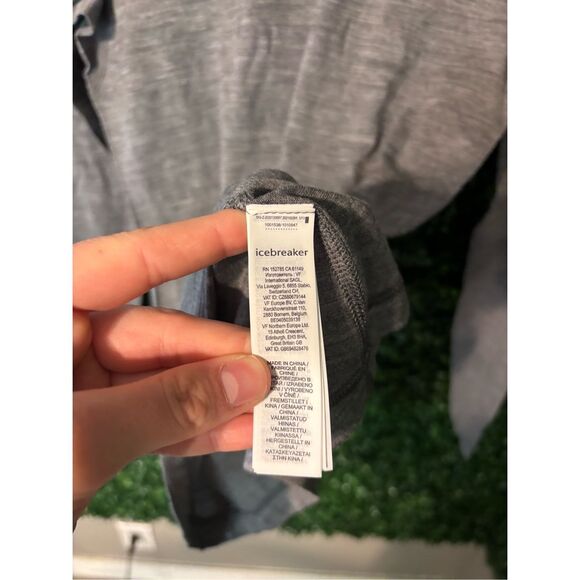 Icebreaker Women's 200 Oasis Thermal Long Sleeve Gritstone Gray NWT Sz XS - Picture 4 of 5